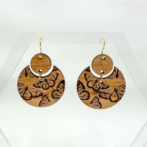 Engraved Butterfly Pattern Dangle Earrings
